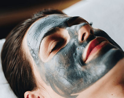 Revive Beauty Salon Plymouth for Alumier Treatments, CACI Treatments, HD Brows, Microderm Abrashion, relaxing massages, aromatherapy, reflexology, facials, gel nails, and waxing PAYOT-plymouth-beauty-salon-plymouth-PAYOT-treatments-plymouth-revive-beauty-salon