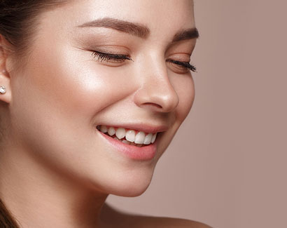 Revive Beauty Salon Plymouth for Alumier Treatments, CACI Treatments, HD Brows, Microderm Abrashion, relaxing massages, aromatherapy, reflexology, facials, gel nails, and waxing PAYOT-plymouth-beauty-salon-plymouth-PAYOT-treatments-plymouth-revive-beauty-salon