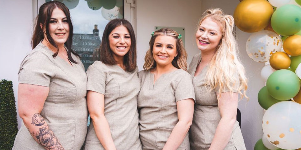 Revive Beauty Salon Plymouth for Alumier Treatments, CACI Treatments, HD Brows, Microderm Abrashion, relaxing massages, aromatherapy, reflexology, facials, gel nails, and waxing plymouth-beauty-salon-plymouth-beauty-treatments-revive-beauty-salon